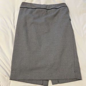 Black and White pencil skirt